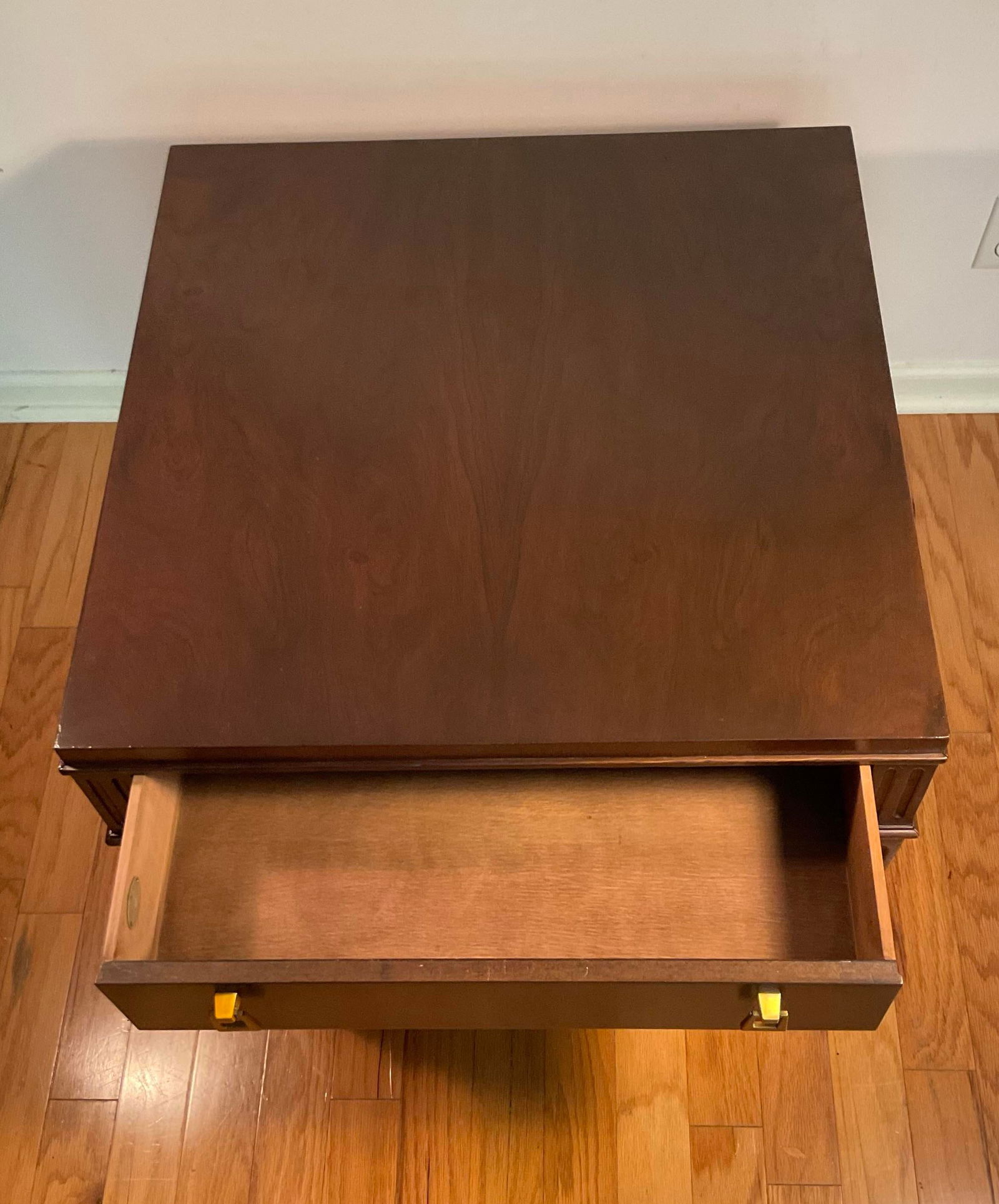 1960s Baker Furniture Mid-Century Modern Rosewood Side End Table With Drawer - 6