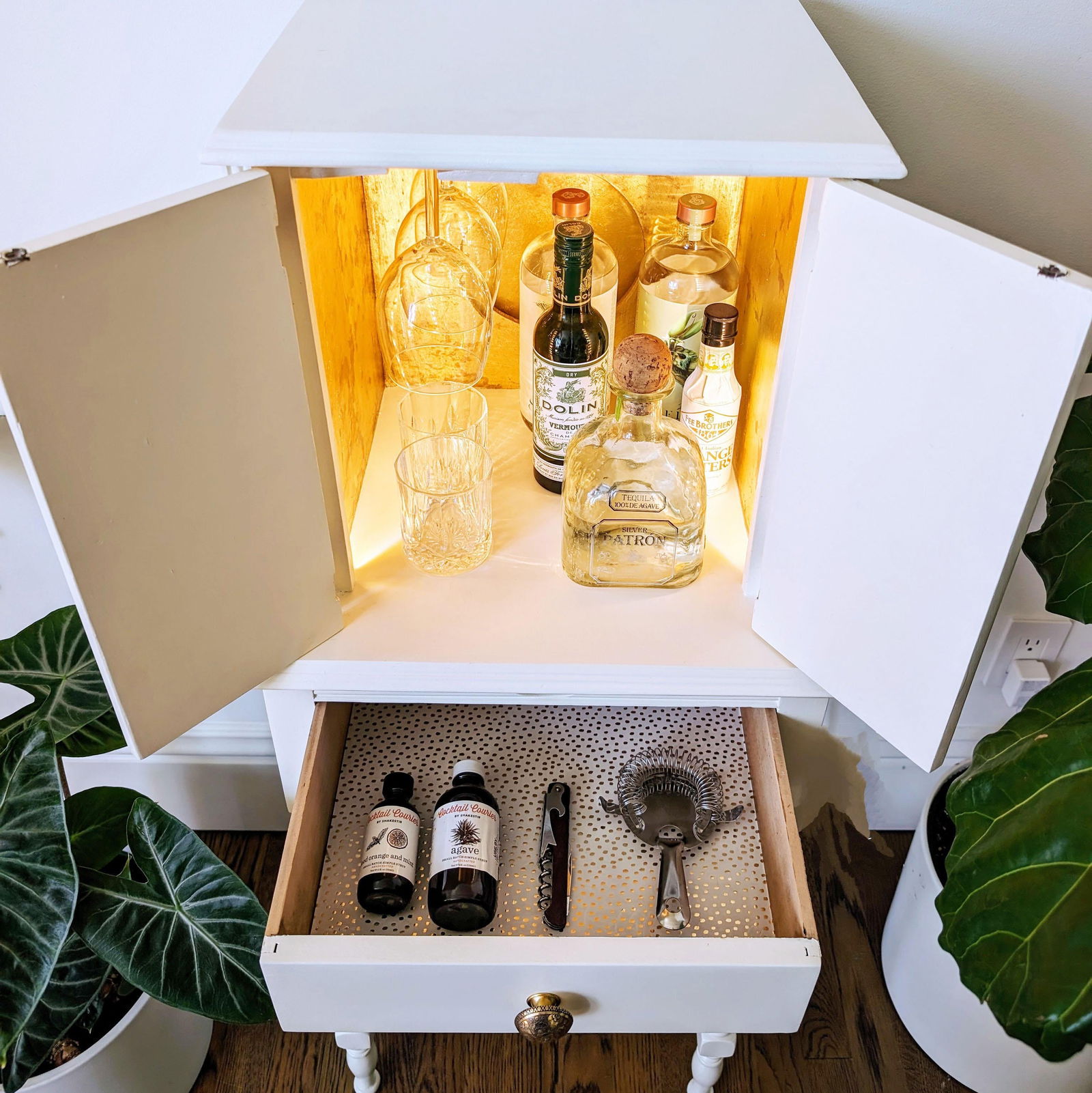 Vintage White Cocktail Cabinet or Dry Bar - 5