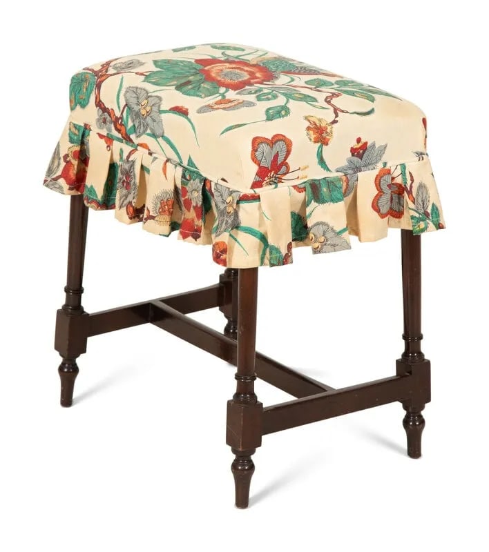 Early 20th Century English Turned Mahogany Bench With Chintz Upholstered Seat - 2