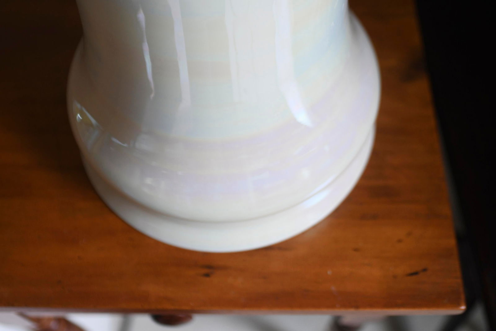 Large Handblown White Opaline Iridescent Glass Modernist Vase - 3