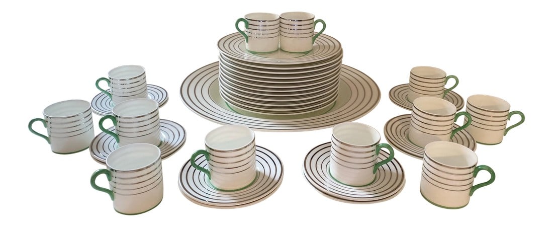 Wedgwood Bone China England 5157 - Set of 37 (1 of 11)