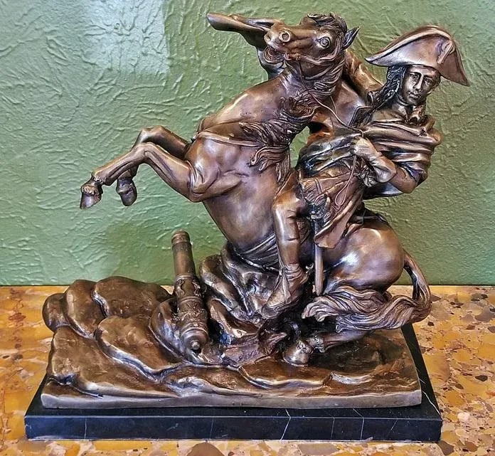 19c Bronze Sculpture of Napoleon Crossing the Alps - 8