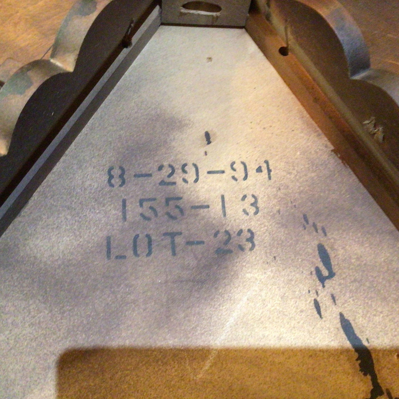 1990s Hickory Chair Drop Leaf Handkerchief Side Table - 10