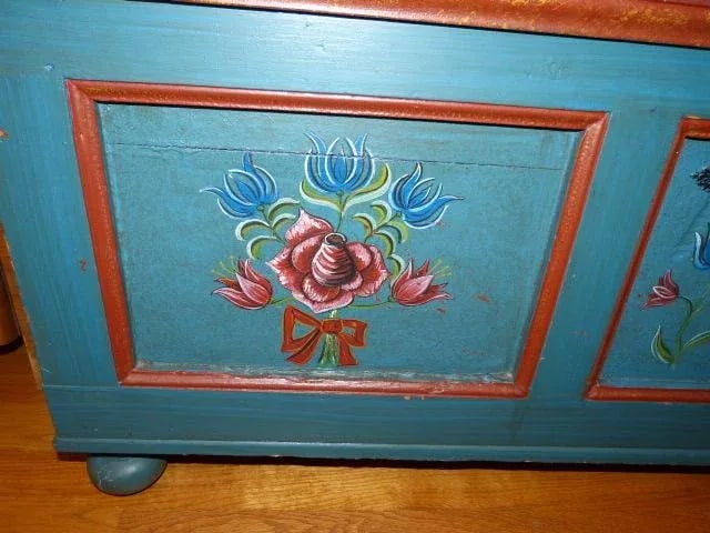 Late 19th Century Antique German Trunk - 5