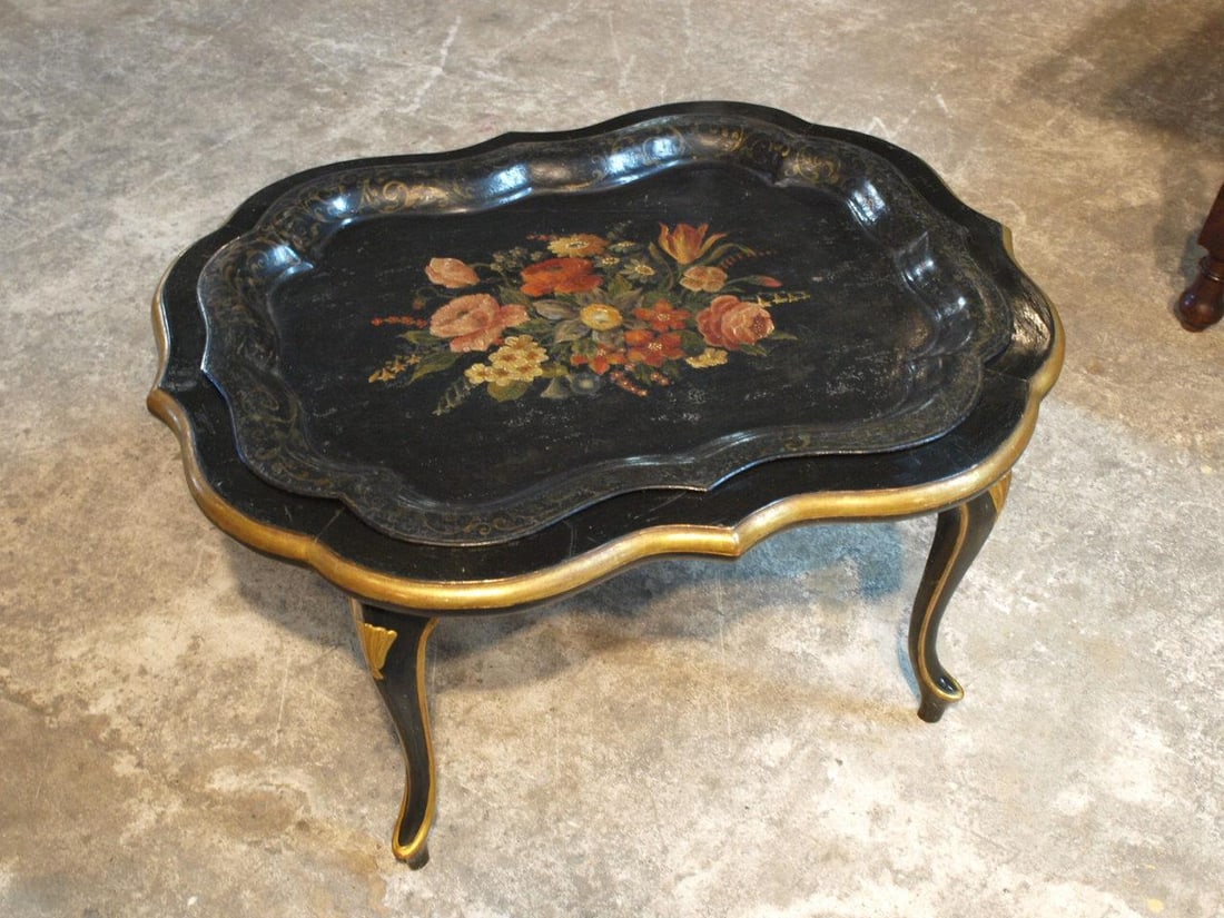 Early 20th Century Chinoiserie Coffee Table - 3