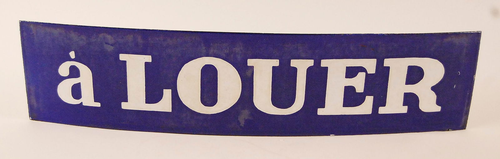 1920s Vintage French 'For Rent' Metal Signage - a Pair - 4