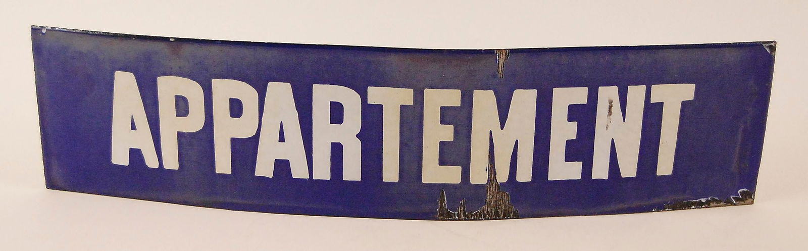 1920s Vintage French 'For Rent' Metal Signage - a Pair - 5