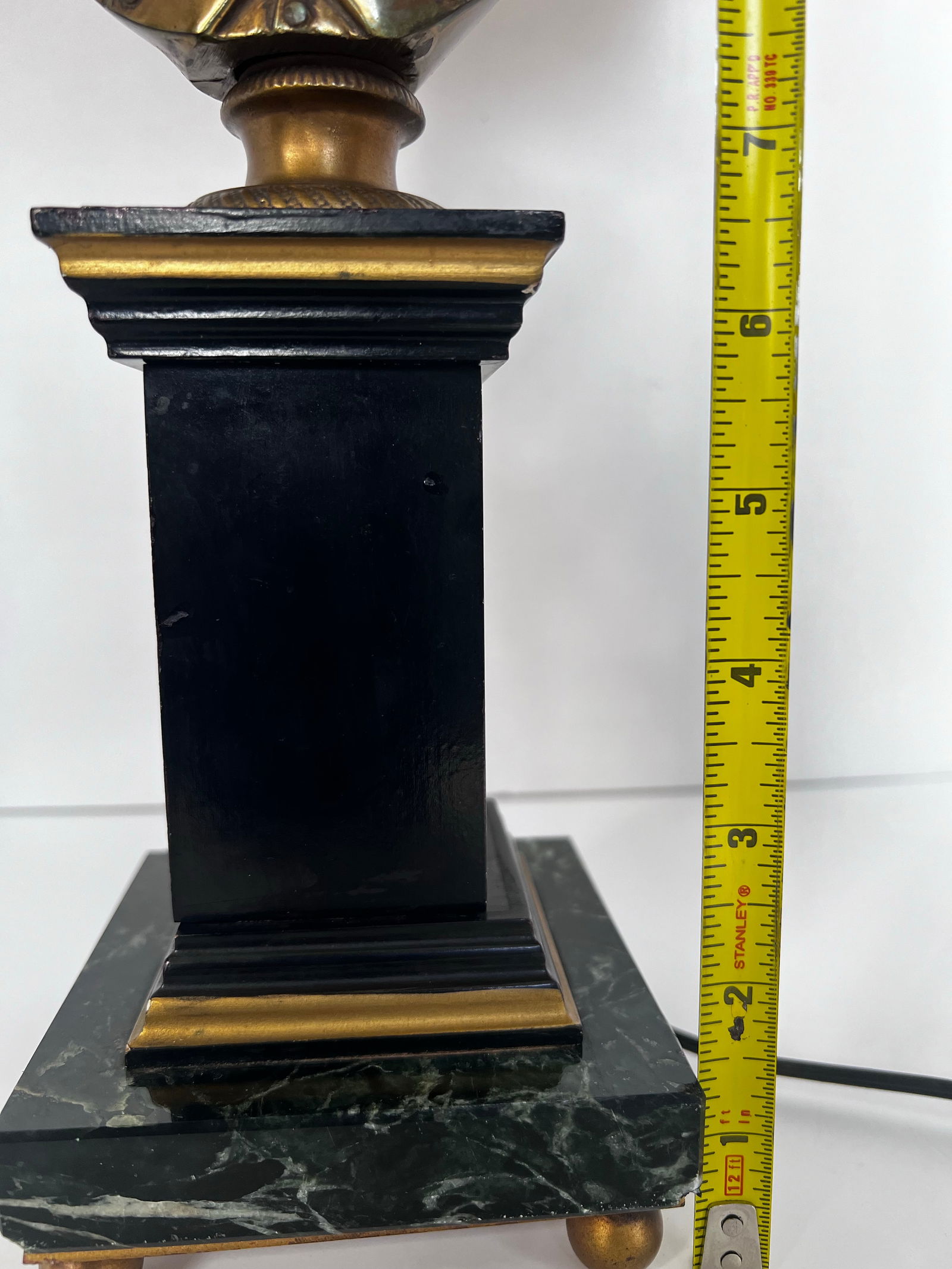 Early 20th Century Napoleon Bust Brass and Marble Table Lamp - 5