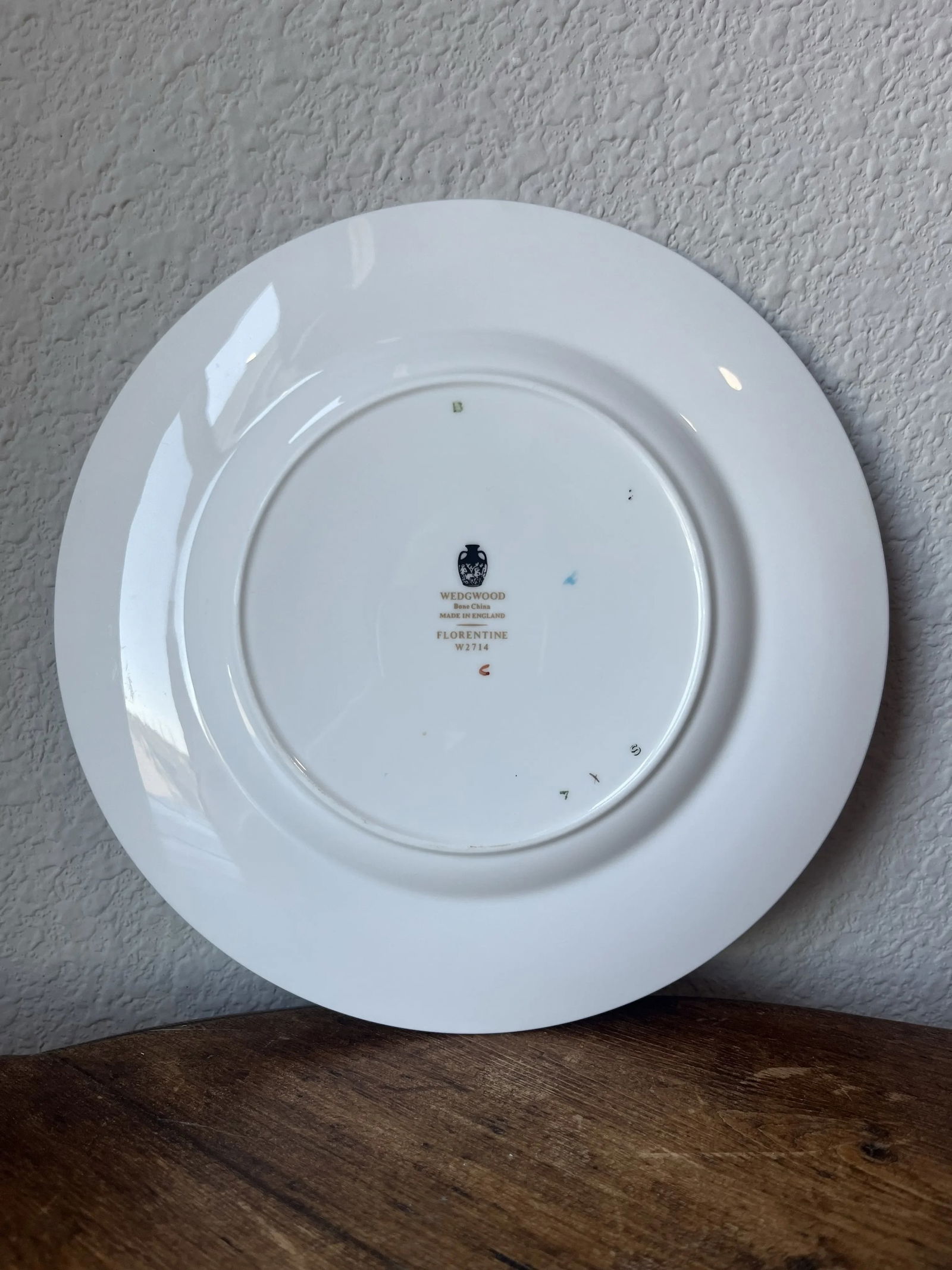 Wedgwood England Florentine Turquoise Salad Plates- Set of 9 - 3