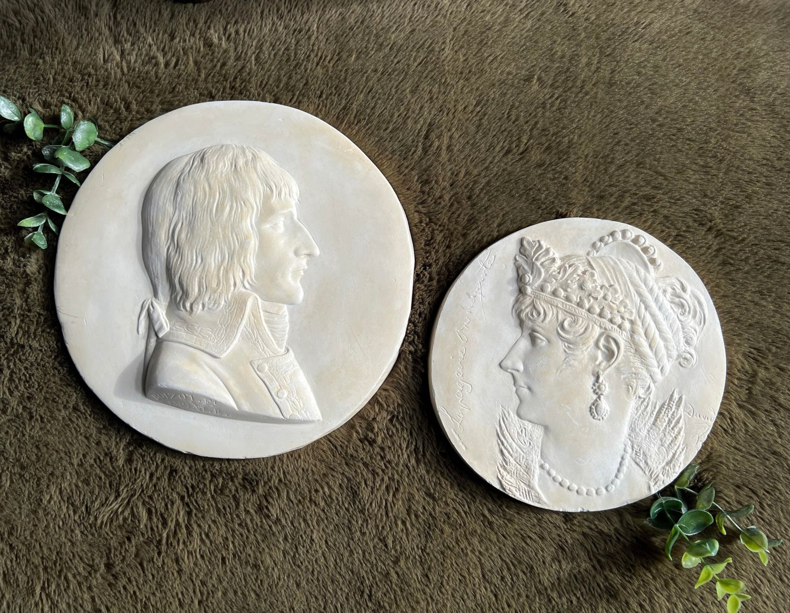 1950s Napoleon and Josephine Bonaparte Plaster Medallion Plaques - a Pair - 10