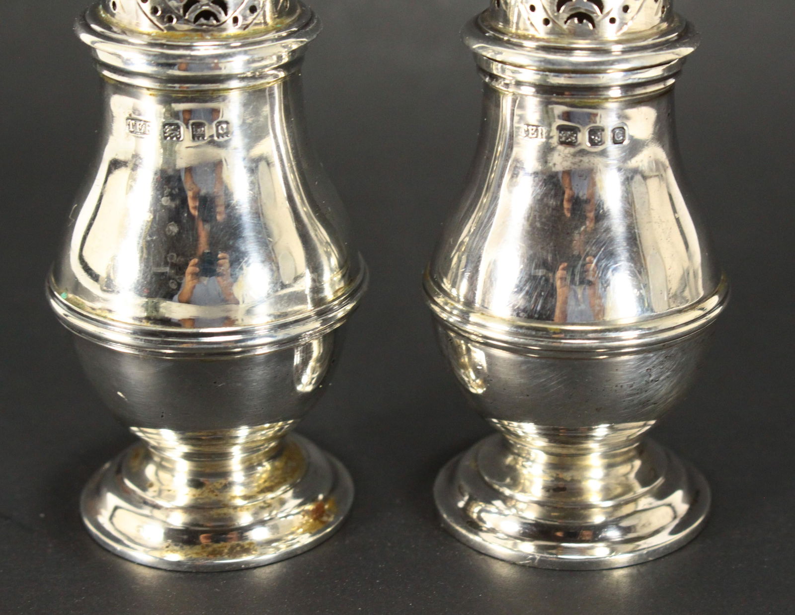 1929-1938 London Pair of Sterling Silver Casters Muffineers, Thomas Edward Rawlings, Maker - 9