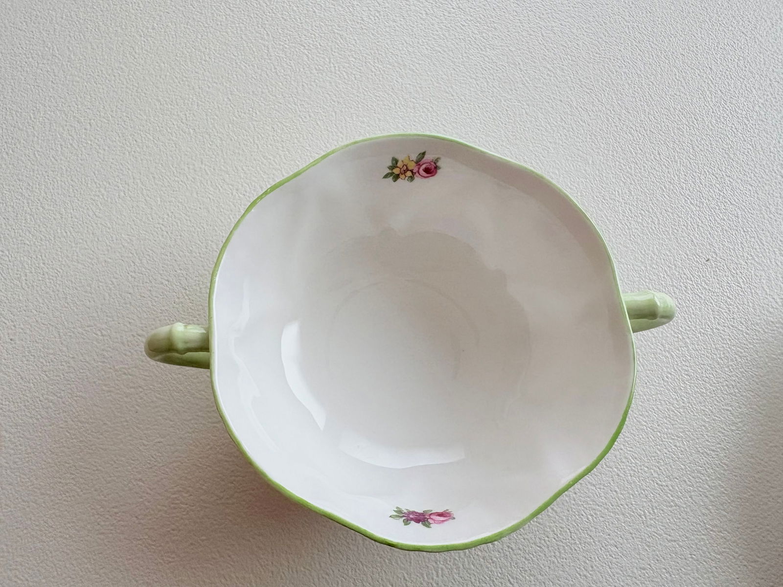 1960s Shelley Fine Bone China Service for Twelve- 92 Pieces - 11