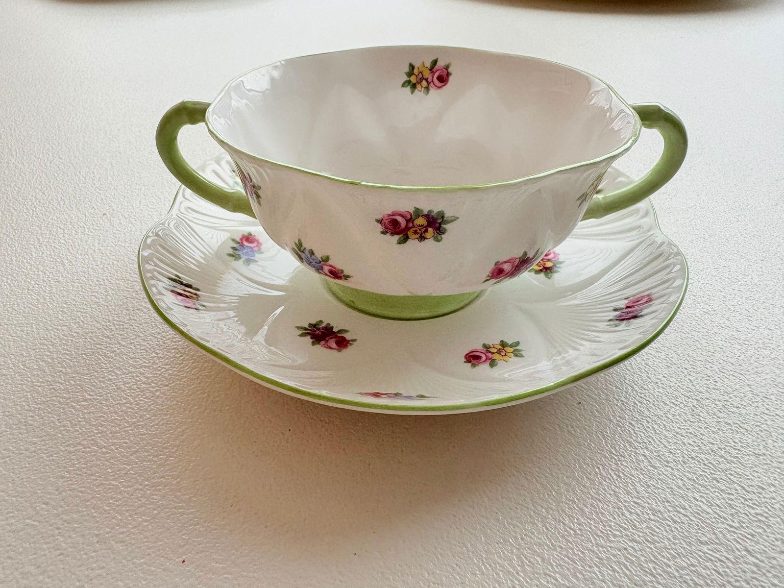 1960s Shelley Fine Bone China Service for Twelve- 92 Pieces - 9