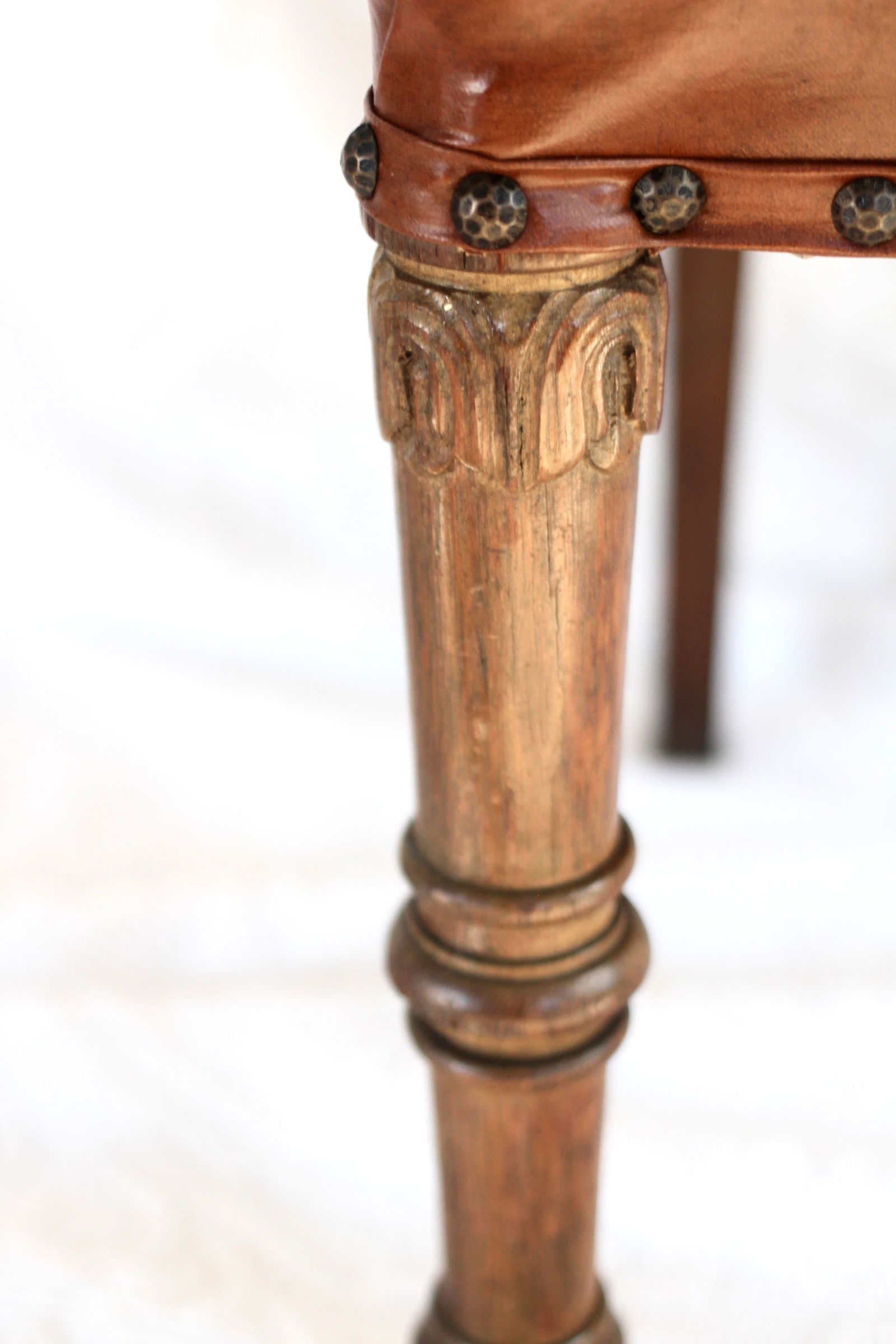 English Leather and Wood Chair From the Mid 1800s - 5