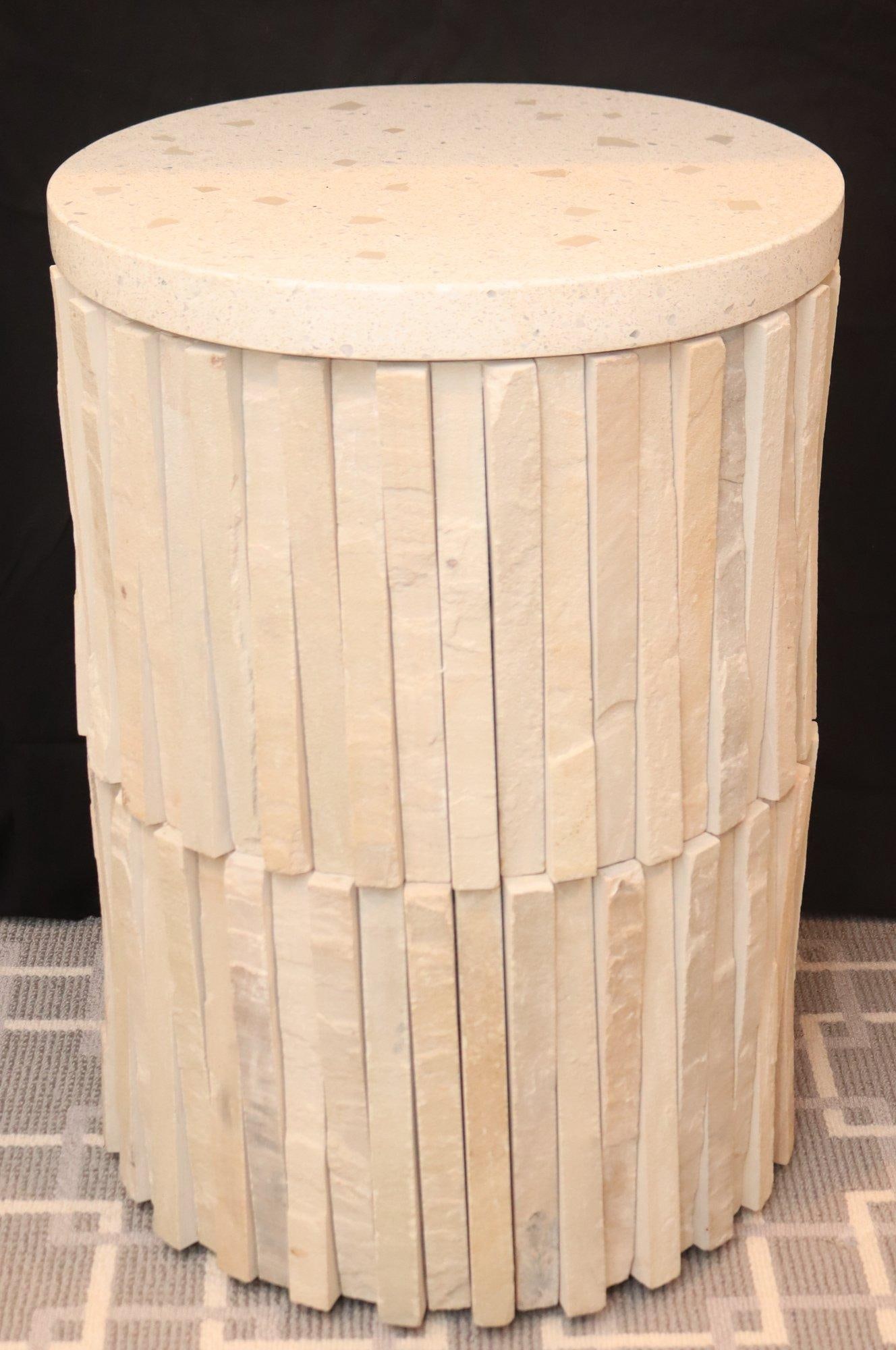 1980s Round Travertine Stone Side Table - 4