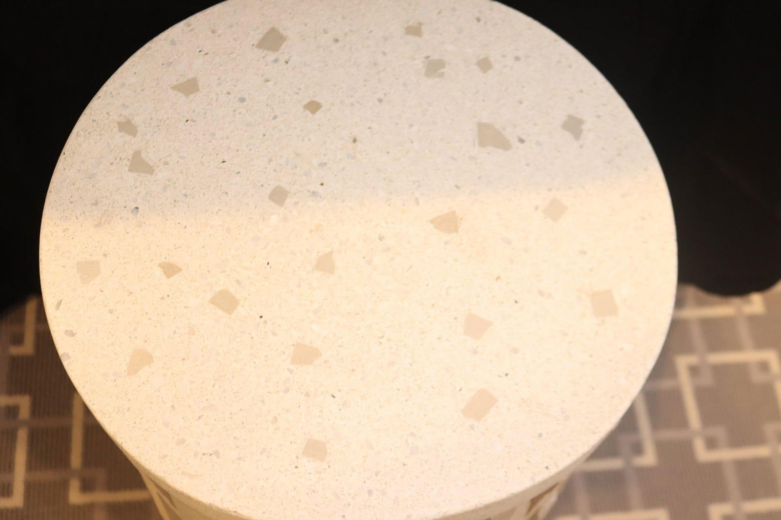 1980s Round Travertine Stone Side Table - 5