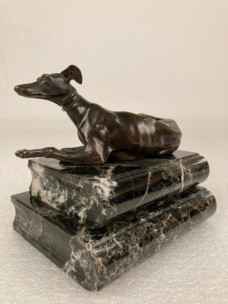 Pair of Regency Bronze Figures of Reclining Whippets on Green Marble Bases - 2