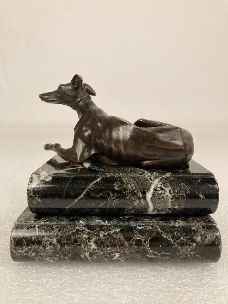 Pair of Regency Bronze Figures of Reclining Whippets on Green Marble Bases - 3