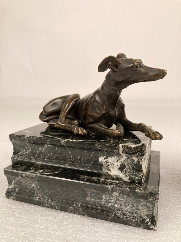 Pair of Regency Bronze Figures of Reclining Whippets on Green Marble Bases - 5