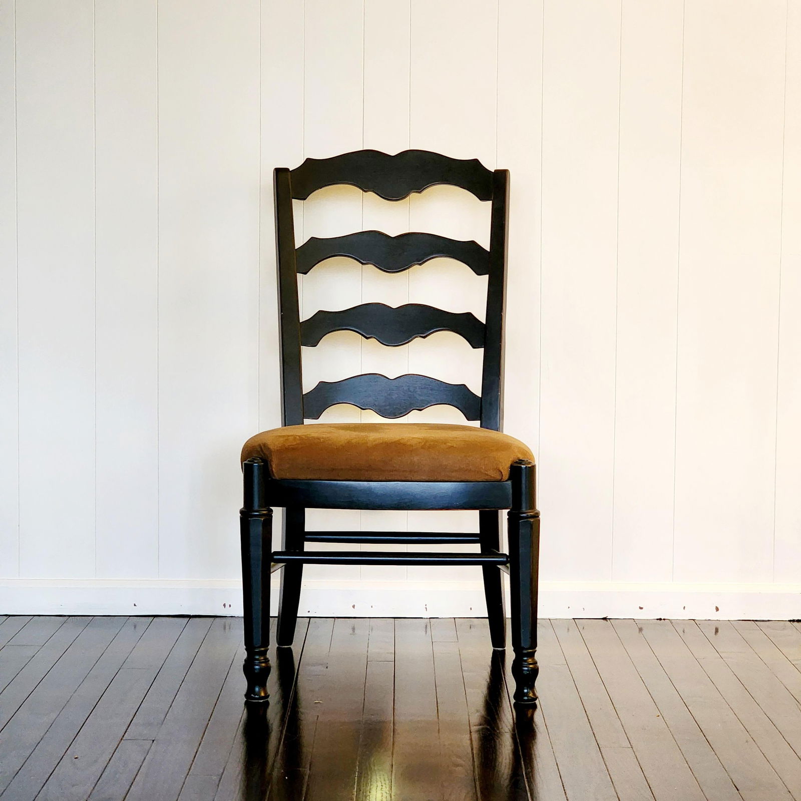 Vintage Distressed Black Ladderback Dining Chairs- Set of 6 - 5