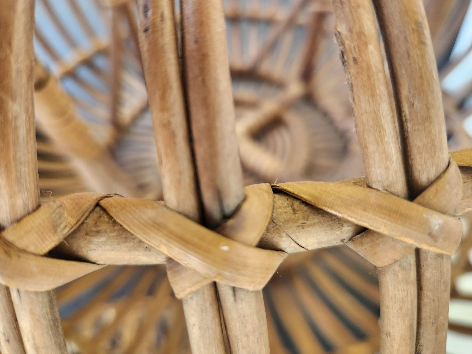 1960s Vintage Rattan Stool - 10