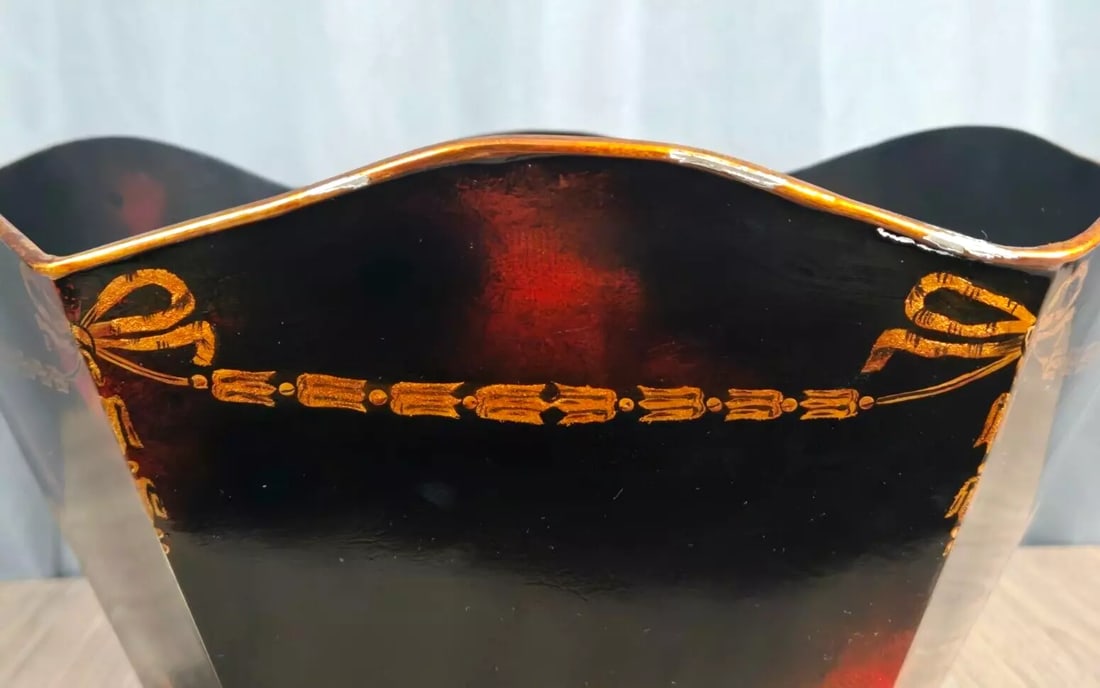 1990s Maitland-Smith Hand Painted Metal Tole Cache Pot Planter - 8