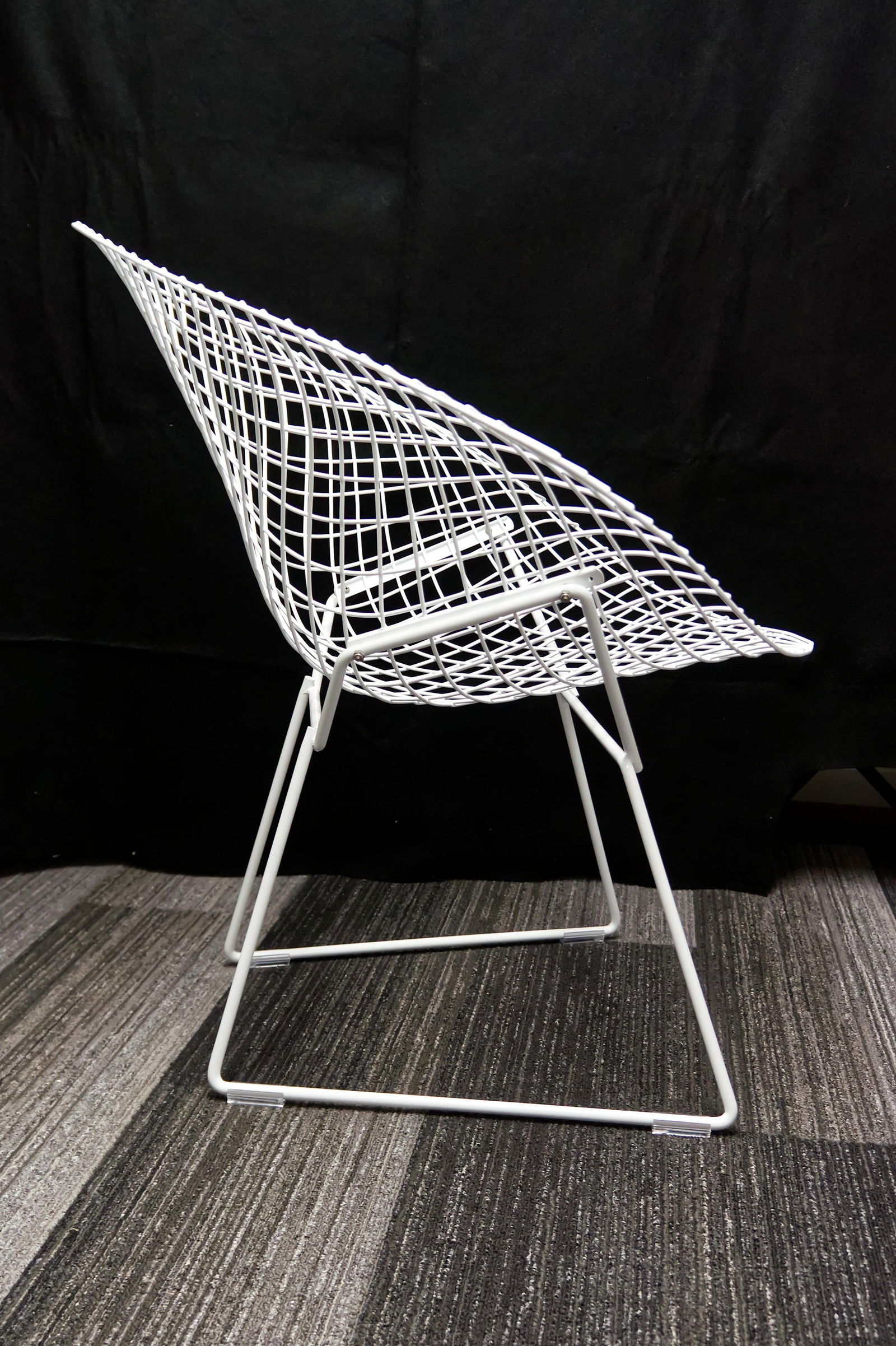 1960s Diamond Lounge Chair by Bertoia for Knoll Restored - 6