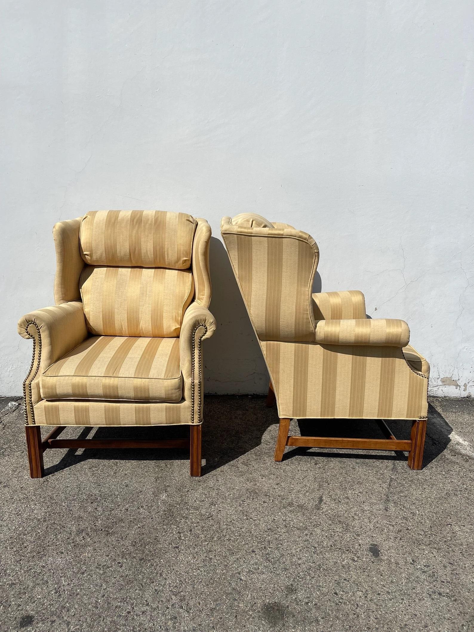 Late 20th Century Pair of Vintage Wingback Armchairs - 8