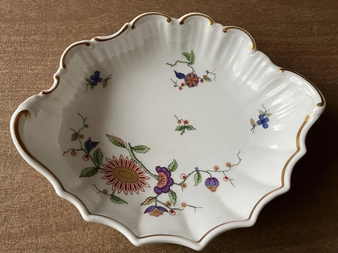 Richard Ginori Scalloped Dish - Oriente Pattern - 6