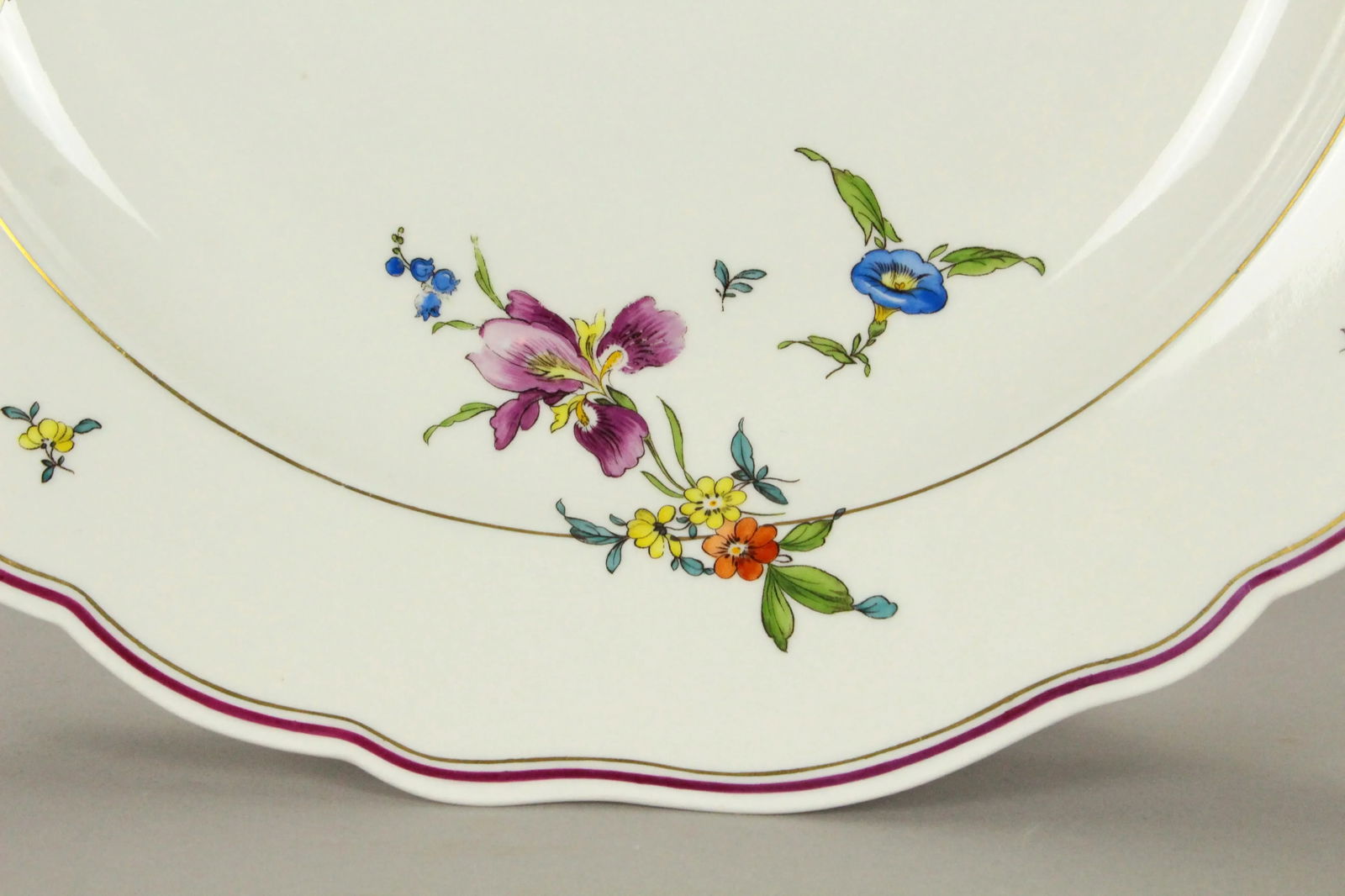 1800's Meissen Porcelain "Deutches Blumen" Flowers Round Platter Charger - 7