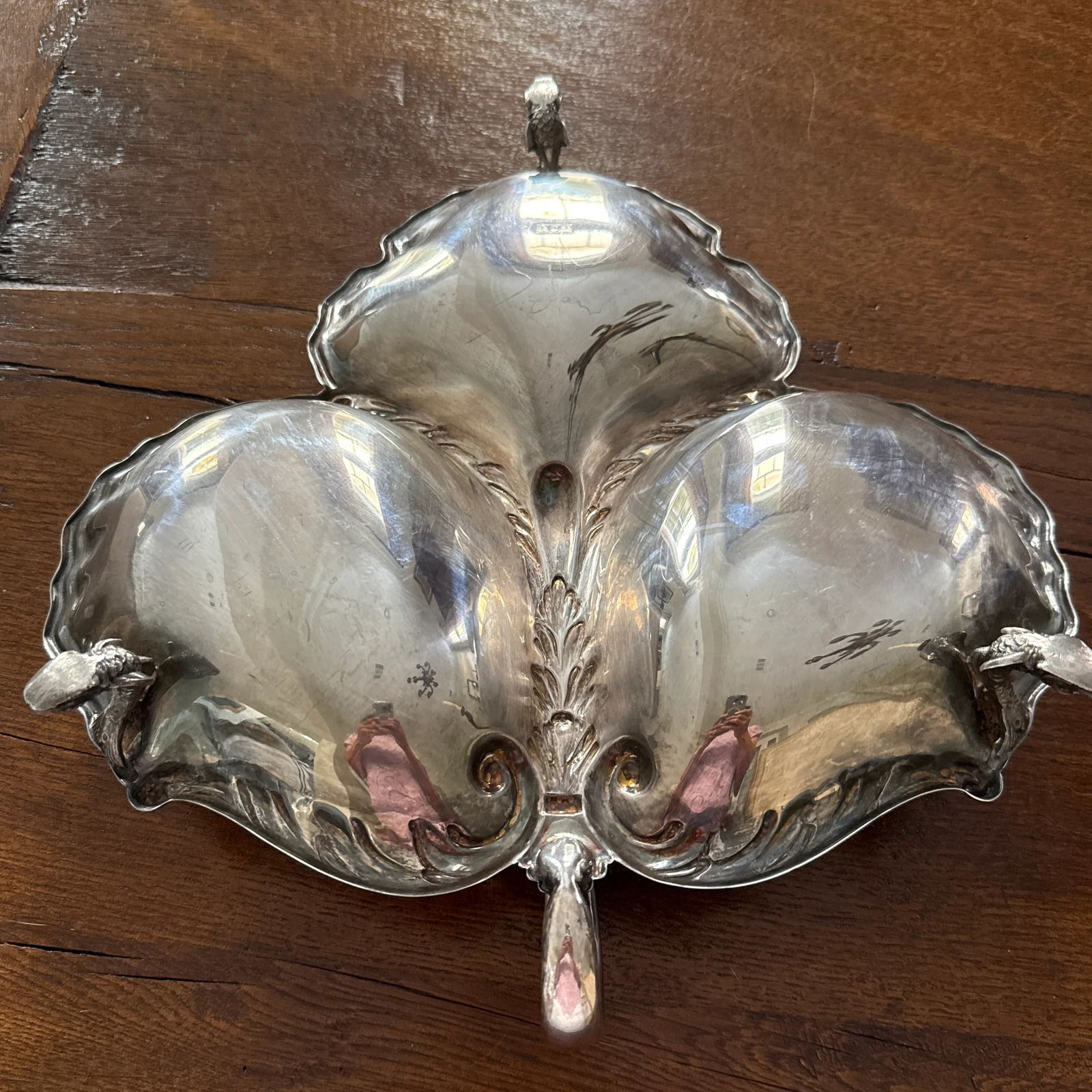 Mid 19th Century Victorian Silverplated Serving Dish - 3