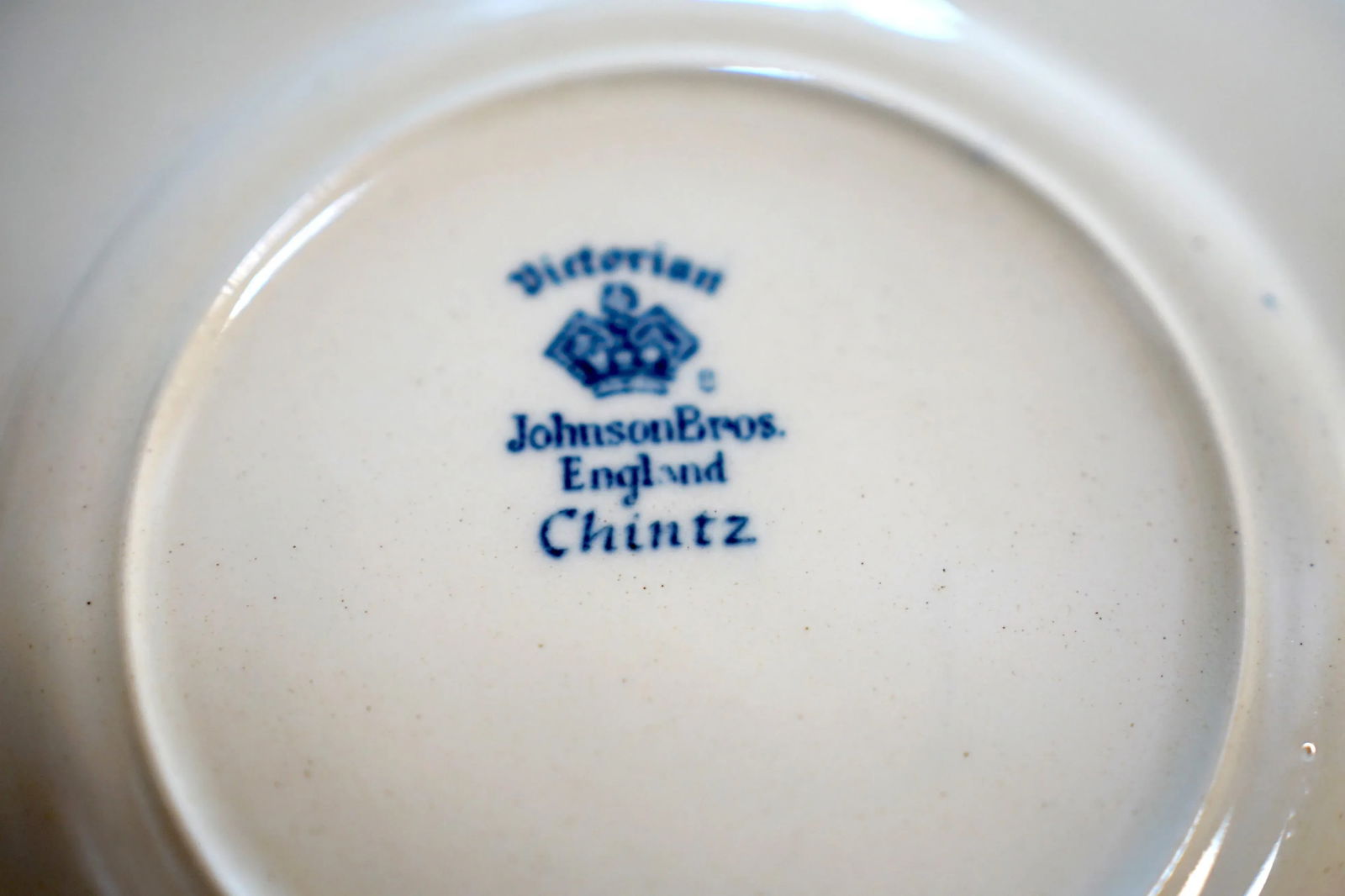 19th Century Johnson Brothers 40 Pieces Blue and White Victorian Chintz - 6