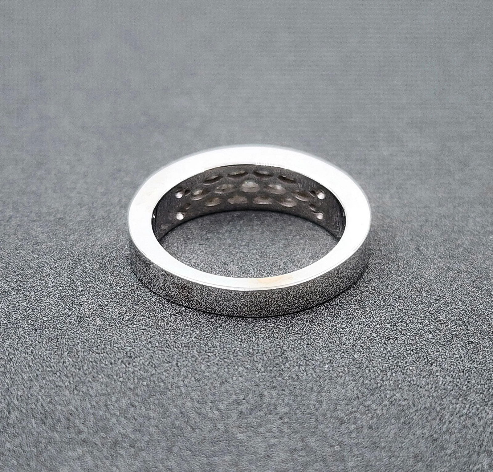 1.10 Ct Baguette Diamond Band Size 6.5 - 7