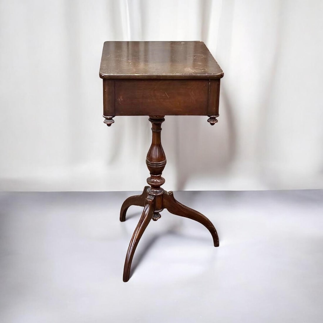 Antique Berkey & Gay Pedestal Table-Side Table-Flame Mahogany-Victorian-Tripod - 3