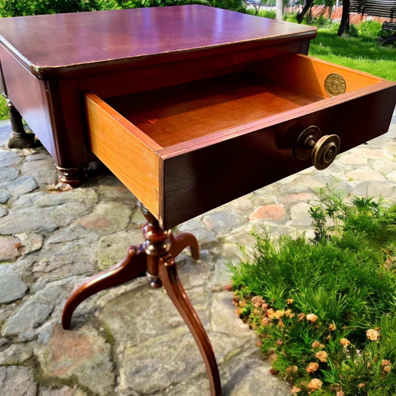 Antique Berkey & Gay Pedestal Table-Side Table-Flame Mahogany-Victorian-Tripod - 8