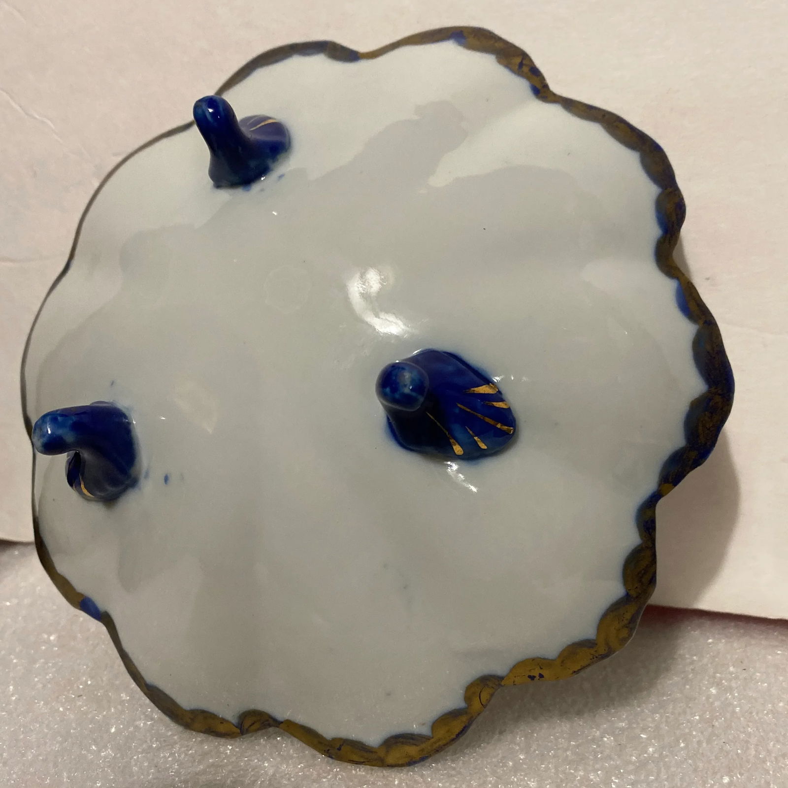Antique Flow Blue Hand Painted Ironstone Footed Scallop Bowl - 7