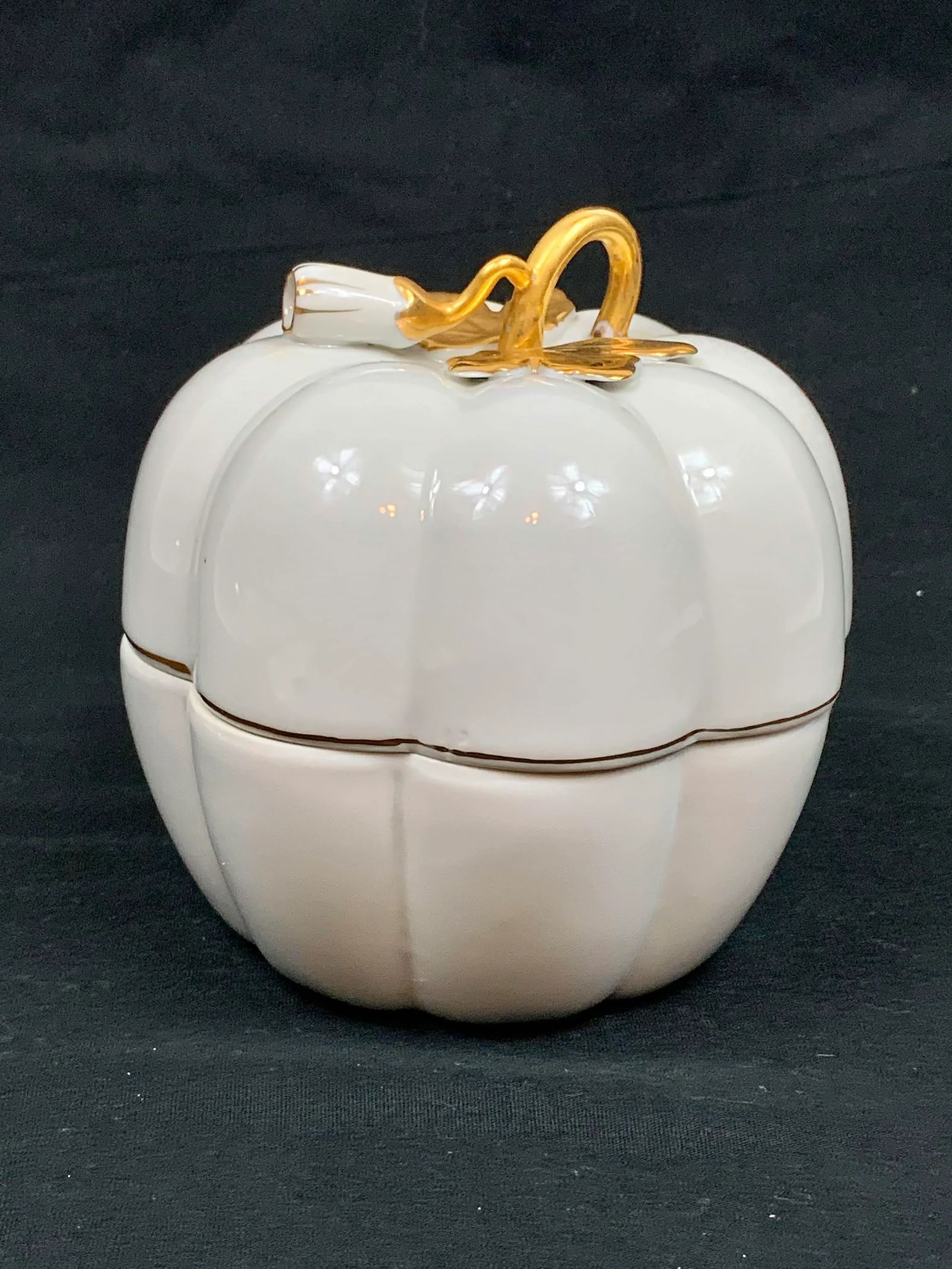 Vintage Lidded Pumpkin Box - 4
