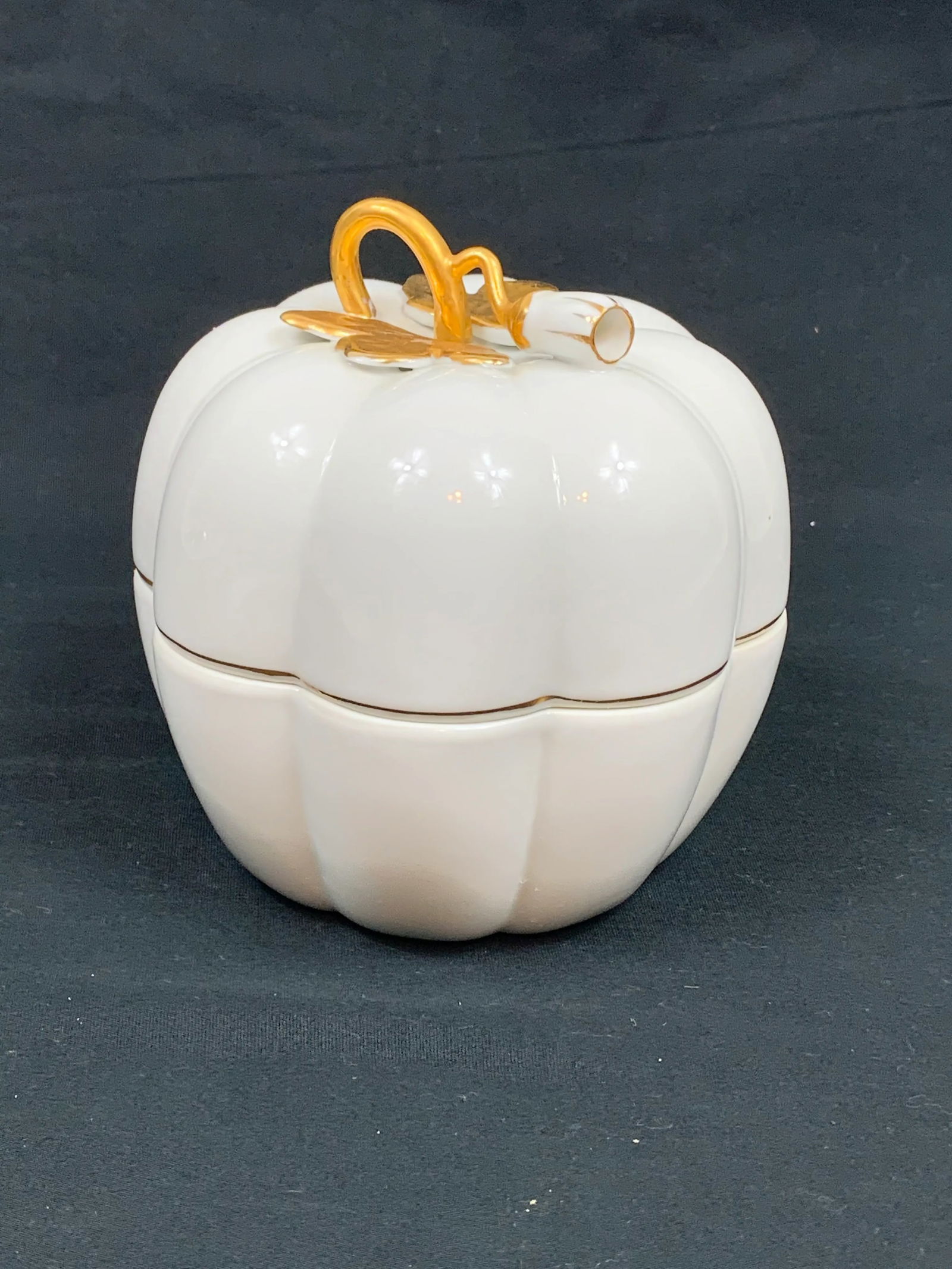 Vintage Lidded Pumpkin Box - 5