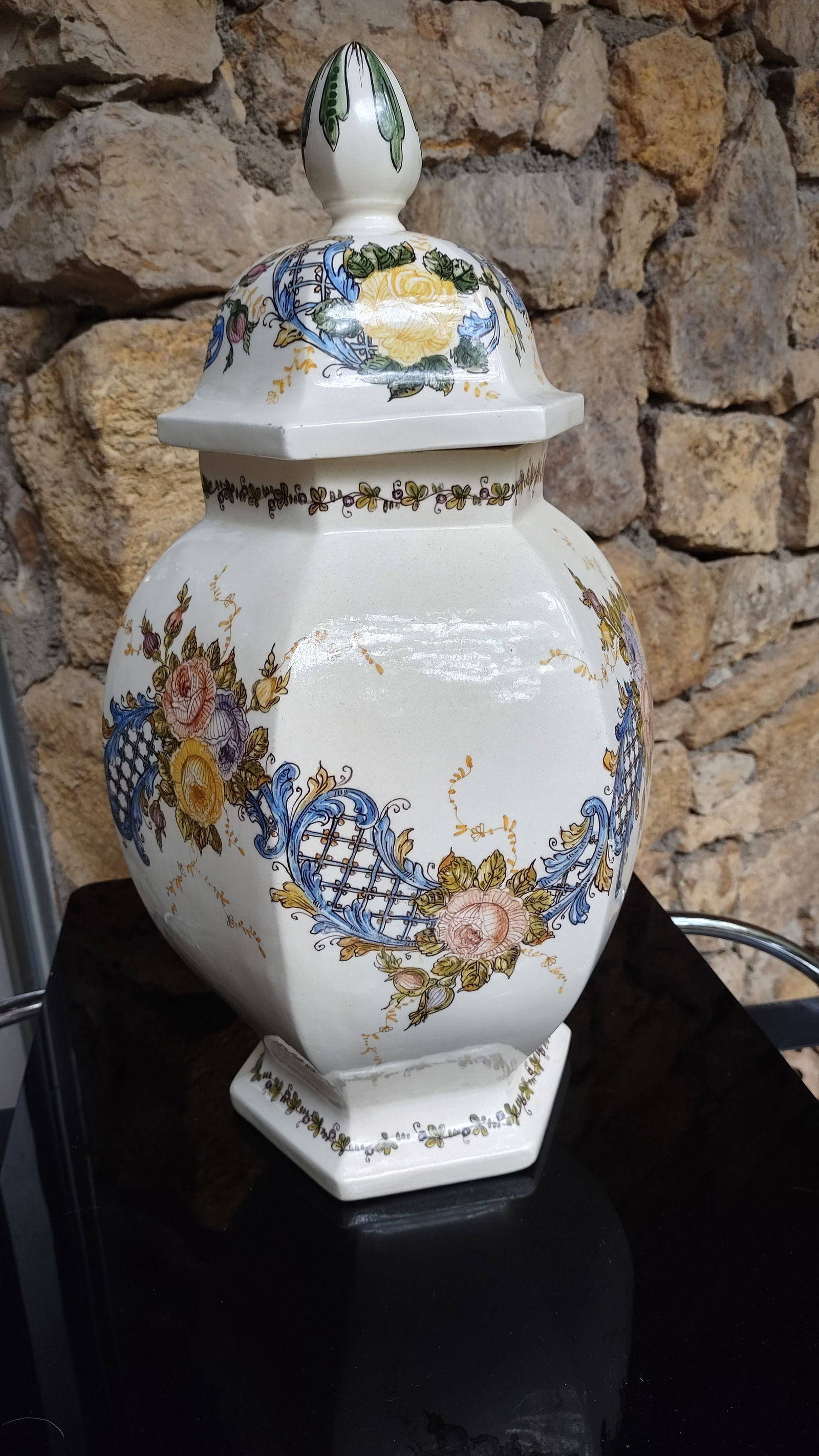 Mid 20th Century Monumental Italian Majolica Hand-Painted Ginger Jar - 2