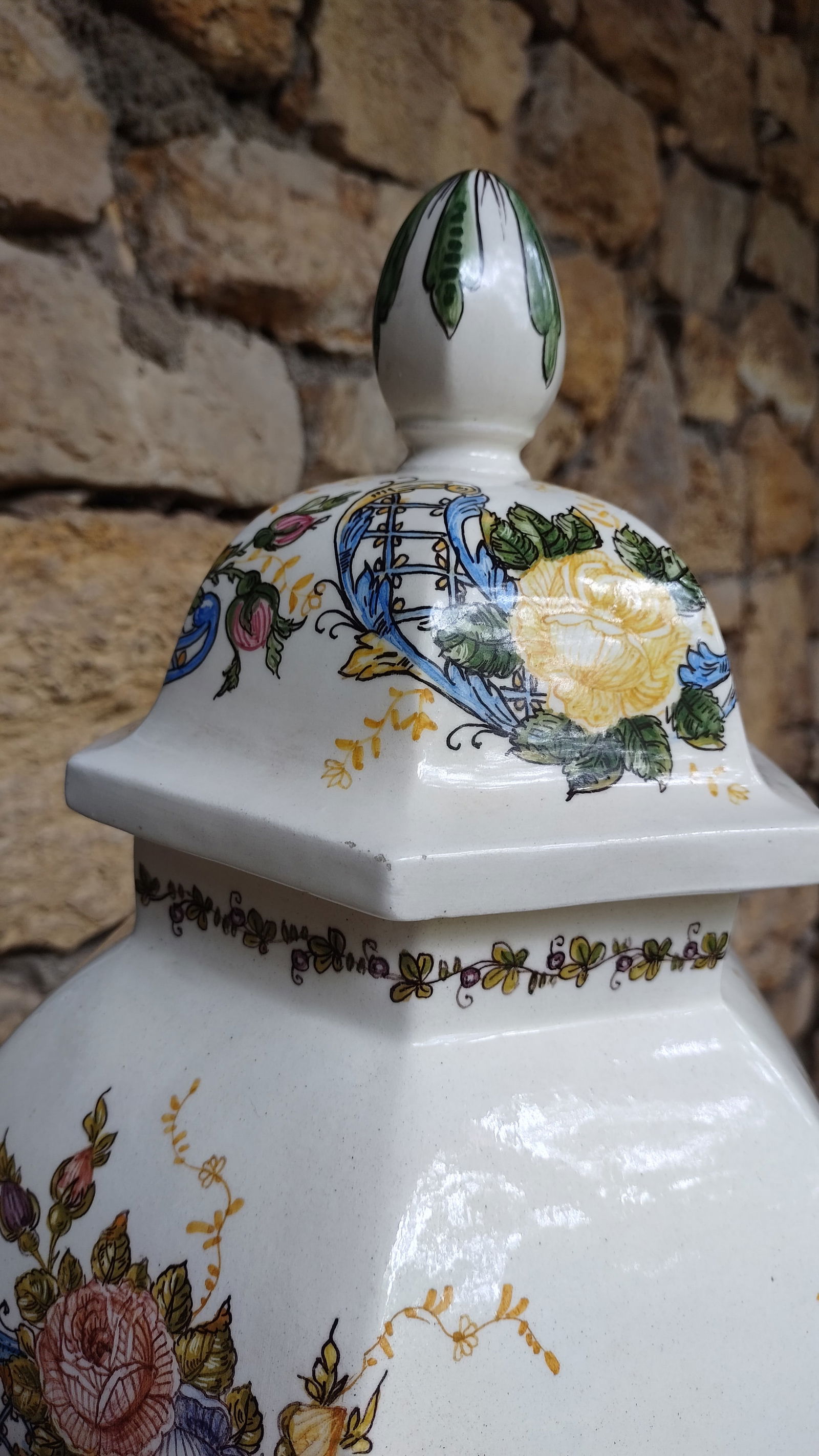Mid 20th Century Monumental Italian Majolica Hand-Painted Ginger Jar - 9