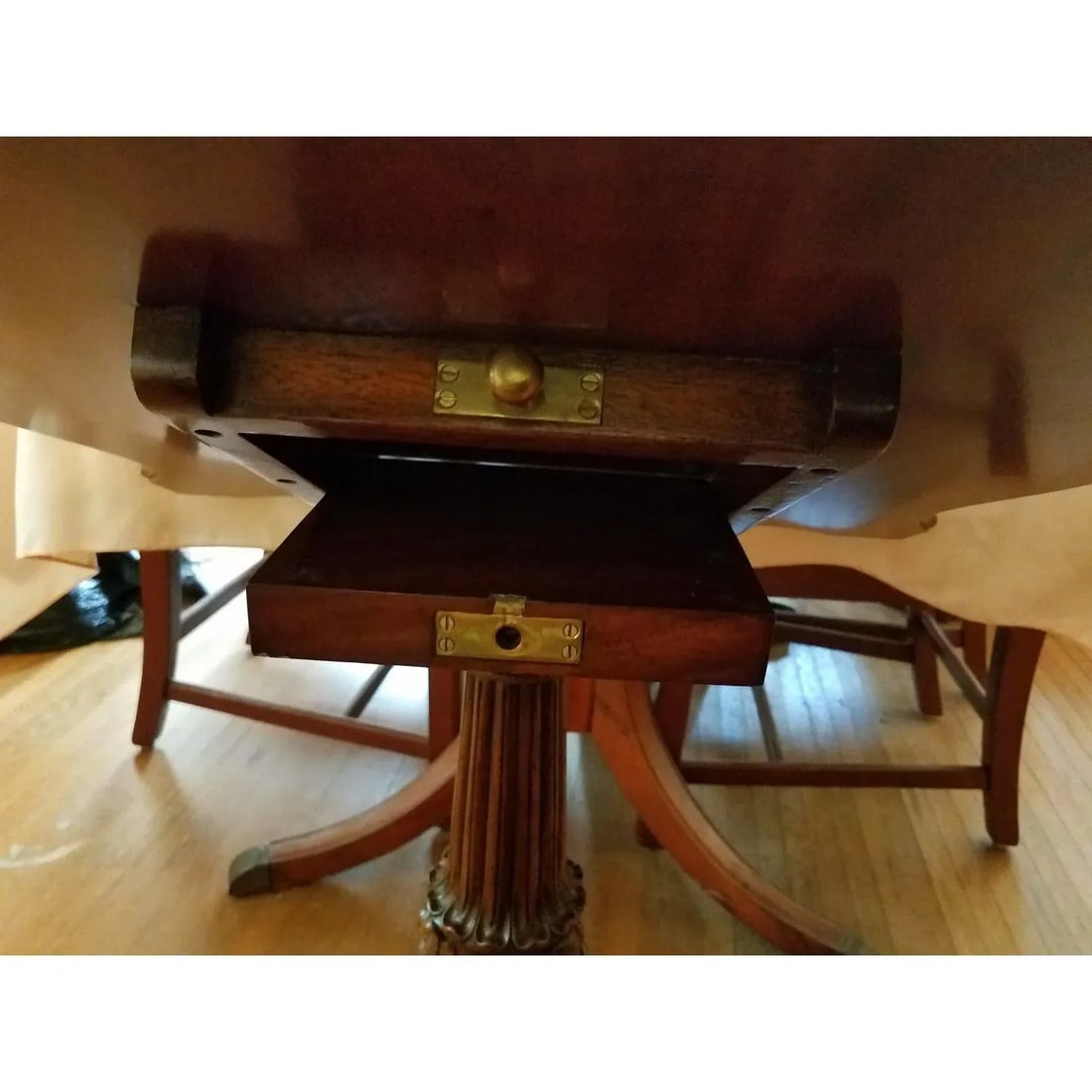 Maitland Smith Hand-Made Tilt Top Table - 4