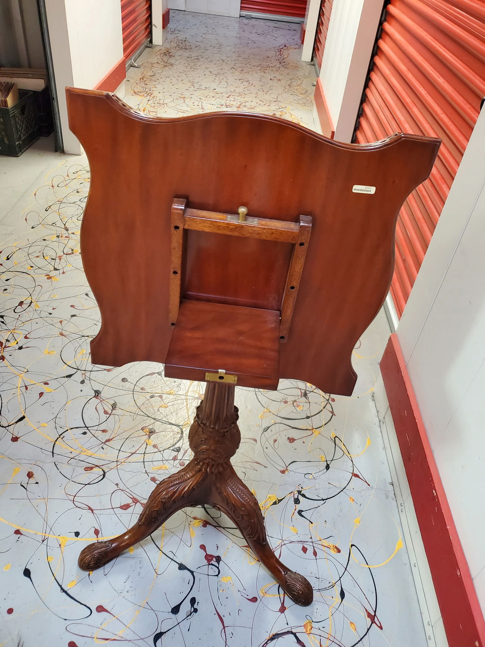 Maitland Smith Hand-Made Tilt Top Table - 8