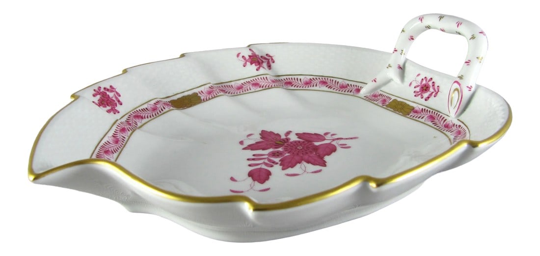 9-3/8" Herend Chinese Bouquet Raspberry Handled Leaf Dish Bowl (1 of 5)