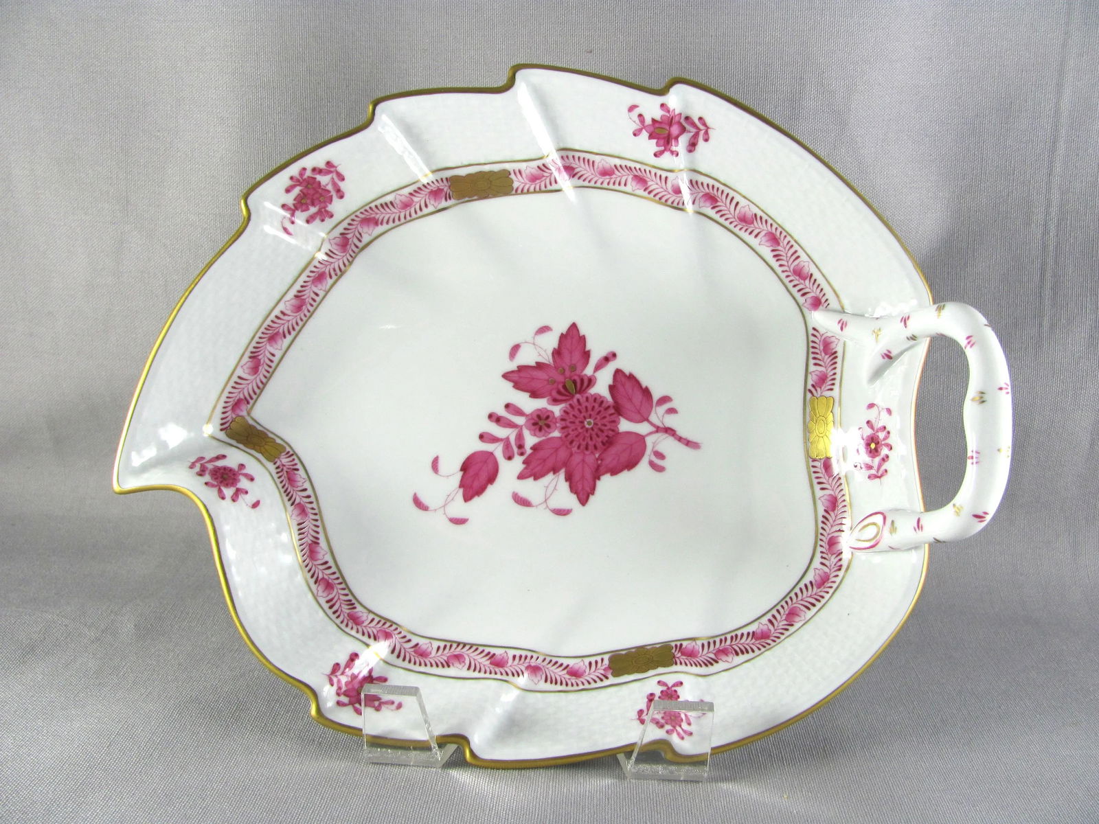 9-3/8" Herend Chinese Bouquet Raspberry Handled Leaf Dish Bowl - 3