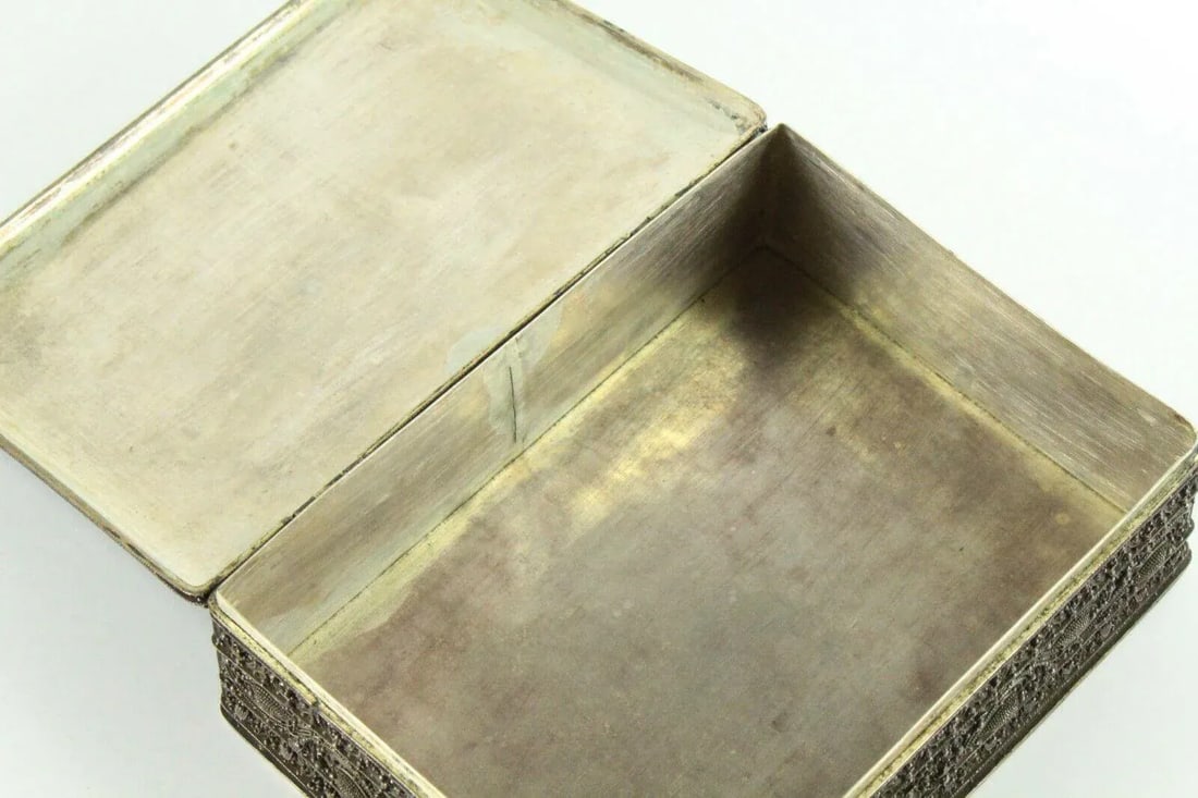 Early 20th Century Balinese Sterling Silver Filigree & Stones Trinket Box - 7
