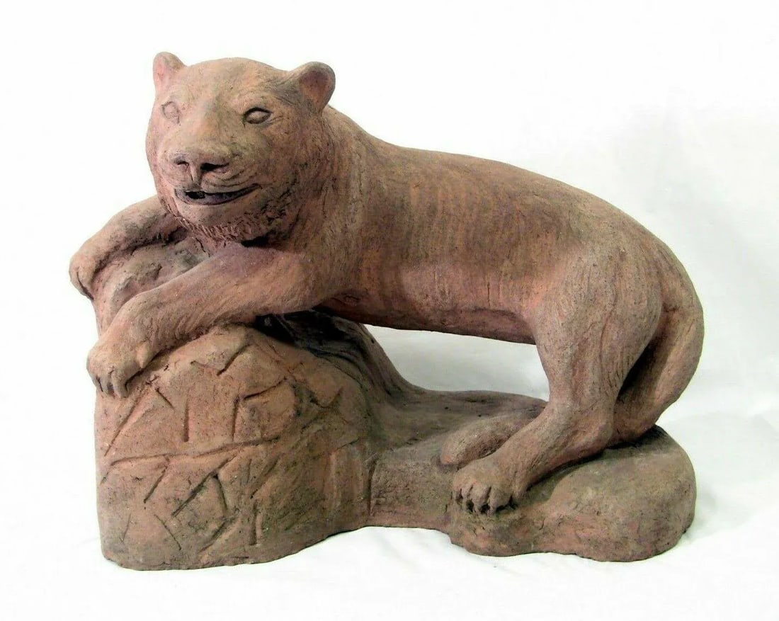Antique Terracotta Sculpture Statue Figure of a Feline / Lioness - 11
