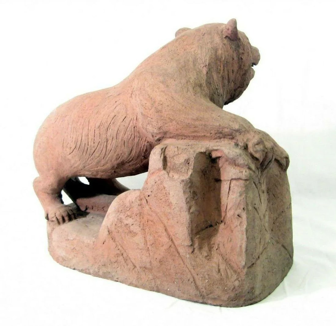 Antique Terracotta Sculpture Statue Figure of a Feline / Lioness - 3