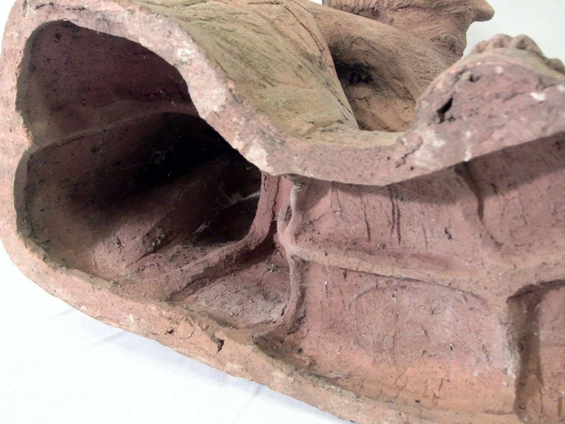 Antique Terracotta Sculpture Statue Figure of a Feline / Lioness - 9