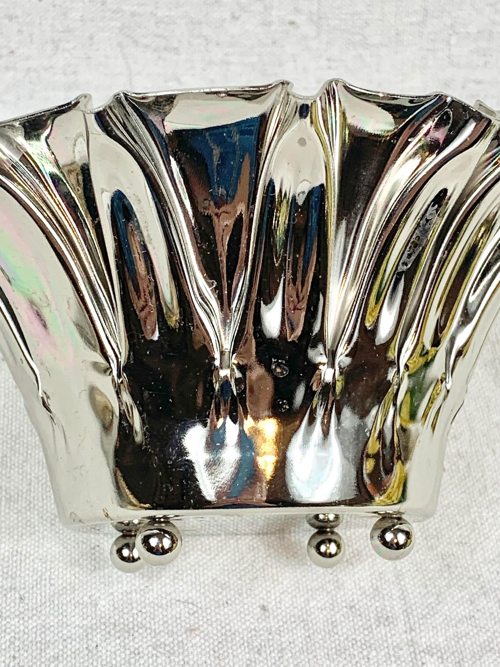 Vintage Metal Ruffled Edge Small Serving Bowl - 2