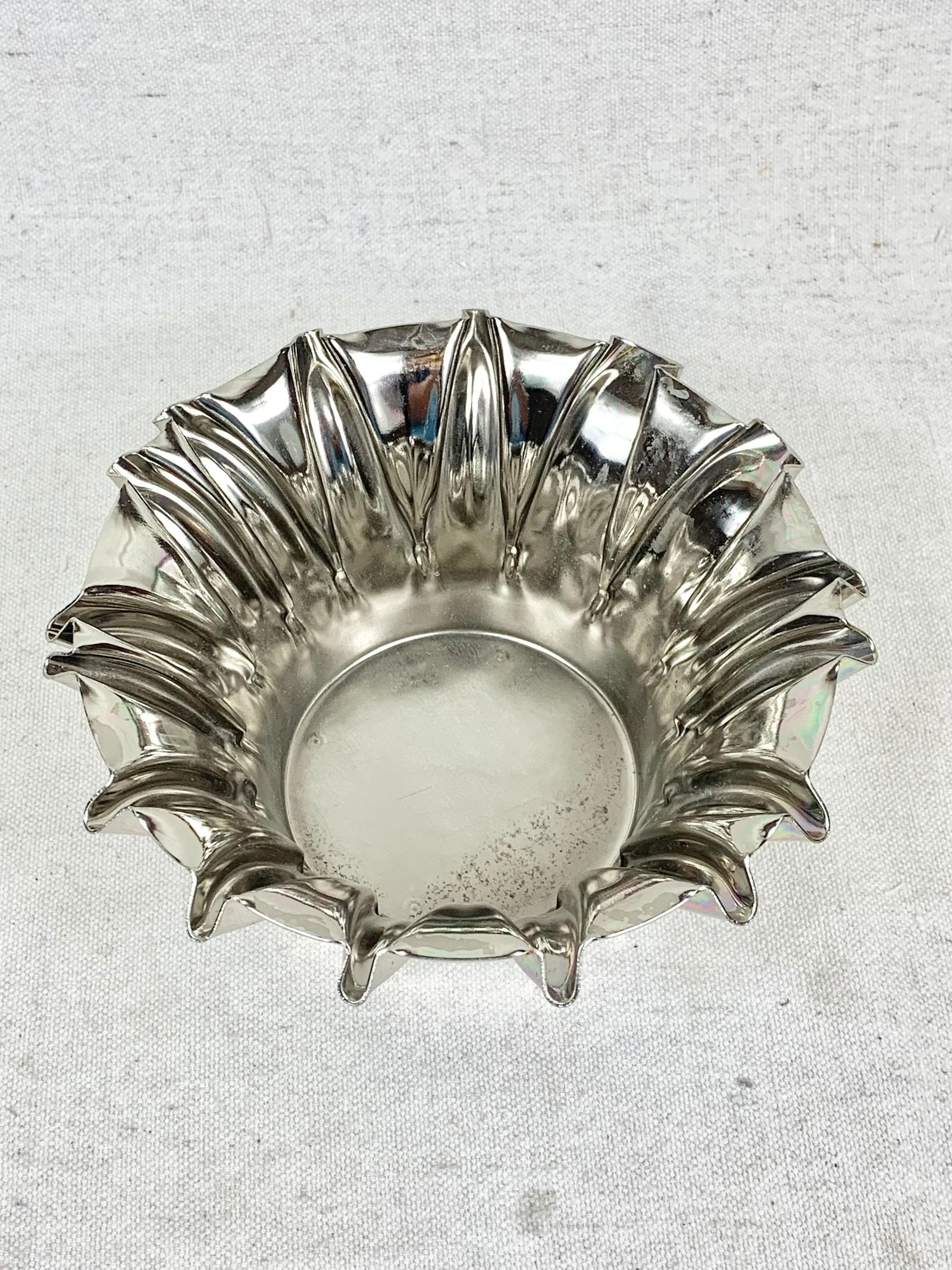 Vintage Metal Ruffled Edge Small Serving Bowl - 4